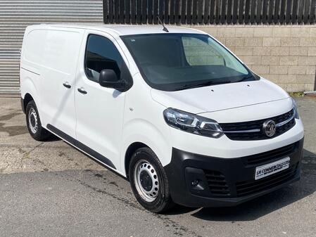 VAUXHALL VIVARO 1.5 Turbo D 2900 Dynamic