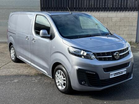 VAUXHALL VIVARO 1.5 Turbo D 2700 Sportive