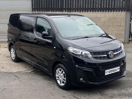 VAUXHALL VIVARO 2.0 Turbo D 3100 Sportive